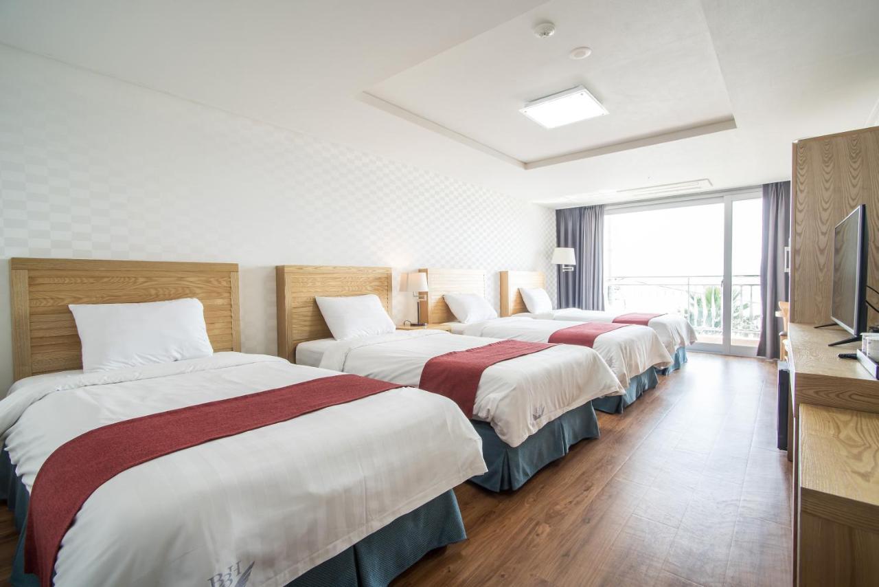 Breeze Bay Hotel Seogwipo Eksteriør bilde