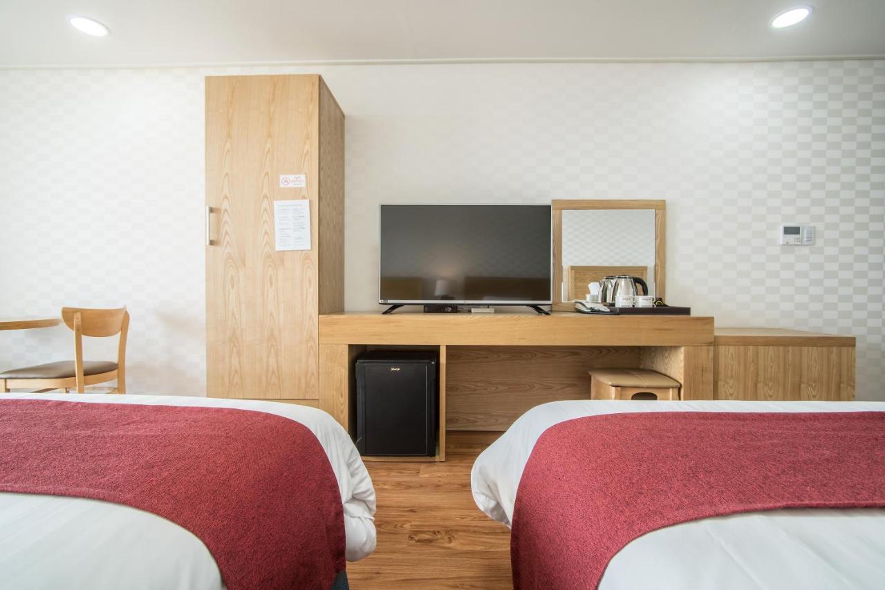 Breeze Bay Hotel Seogwipo Eksteriør bilde