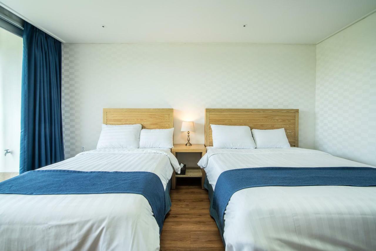 Breeze Bay Hotel Seogwipo Eksteriør bilde