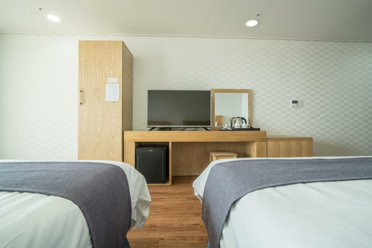 Breeze Bay Hotel Seogwipo Eksteriør bilde