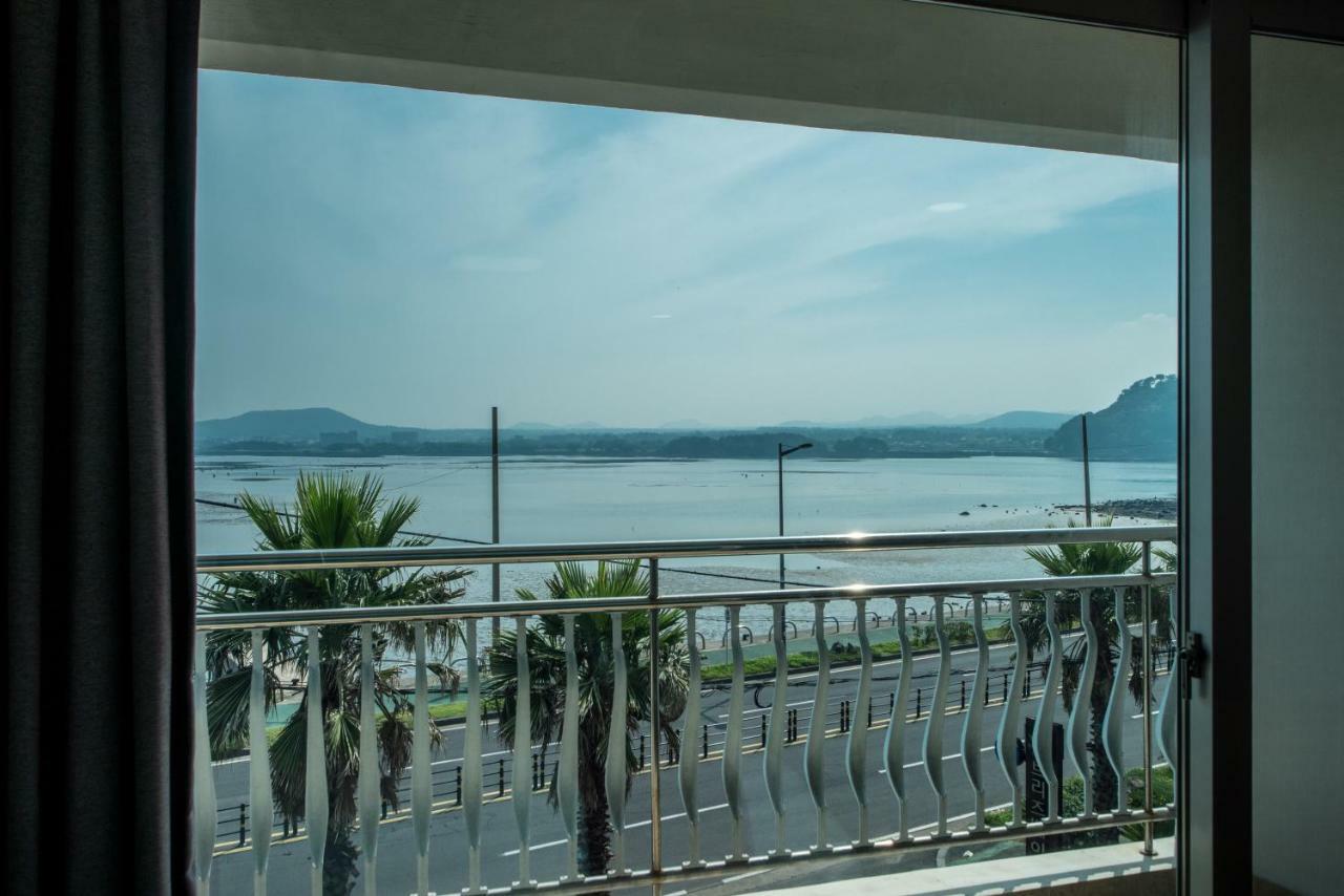 Breeze Bay Hotel Seogwipo Eksteriør bilde