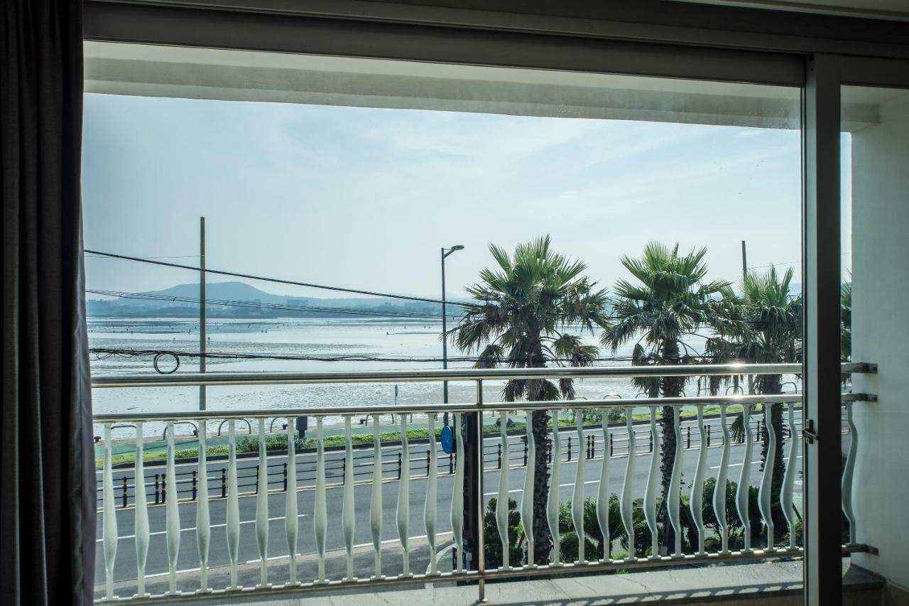 Breeze Bay Hotel Seogwipo Eksteriør bilde